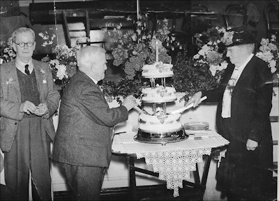 William and Fanny Rice celebrating<br>their golden wedding anniversary in 1929